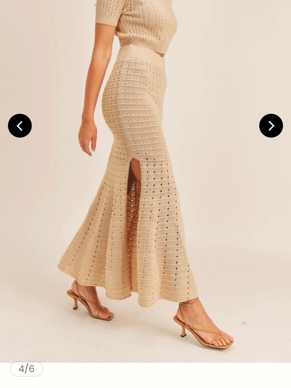 VICI Collection. Knit two-piece skirt set.